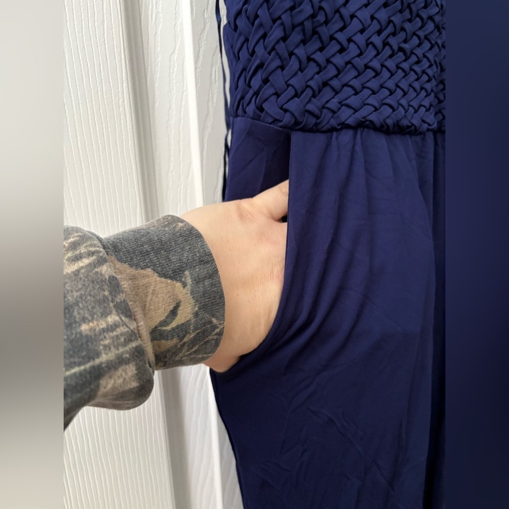 Maeve Anthropologie navy size 4P Yuma sleeveless maxi dress zip side - Picture 3 of 6